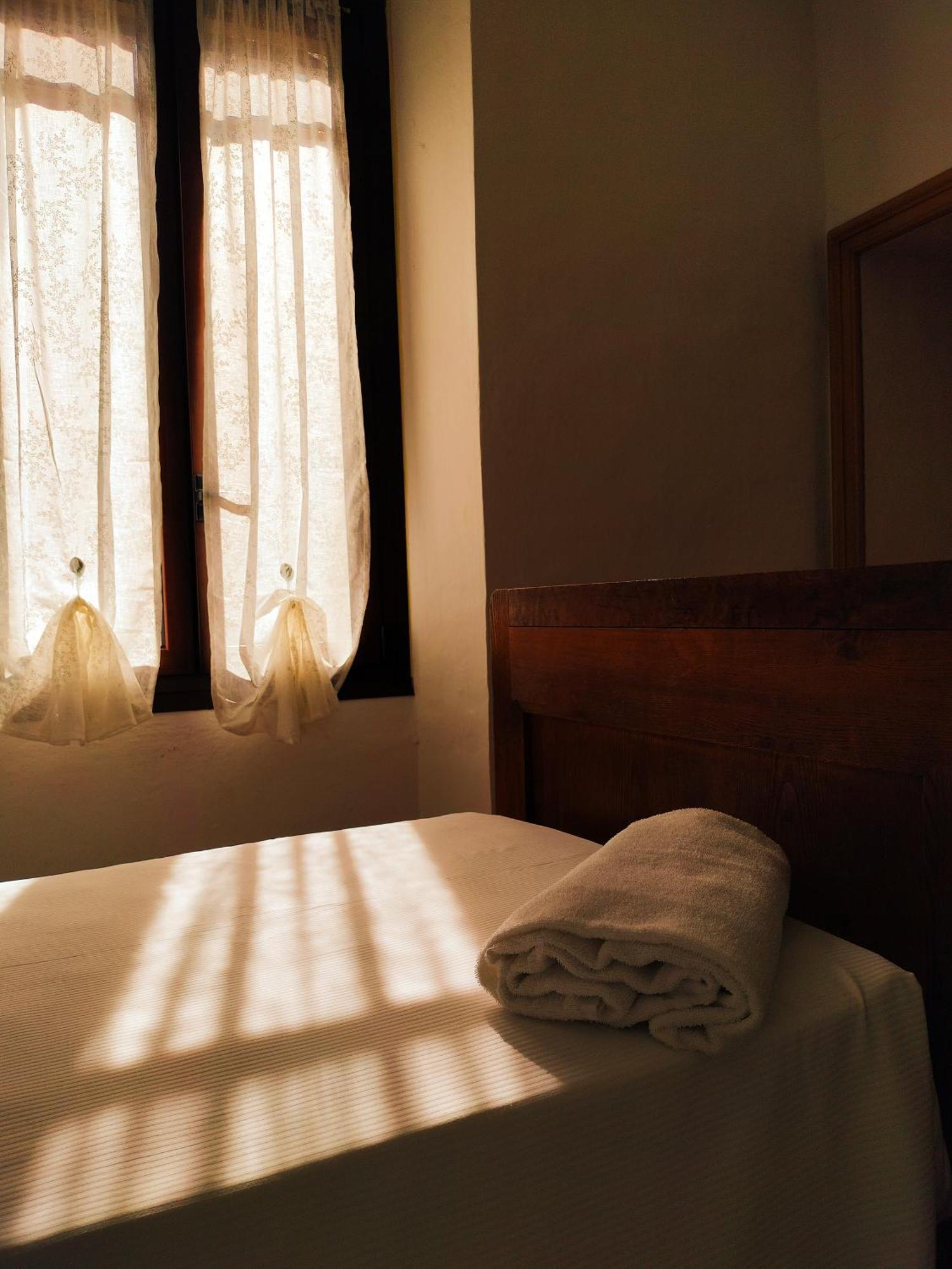 Casa Dell'Angelo Custode Hotel Chiusa di Pesio Екстериор снимка